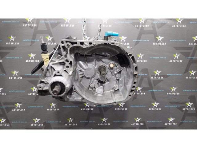 КПП/ коробка передач JH1053, 8200451676, 1.4 /1.6, 5-ступінчаста Dacia Renault Logan Sandero бу